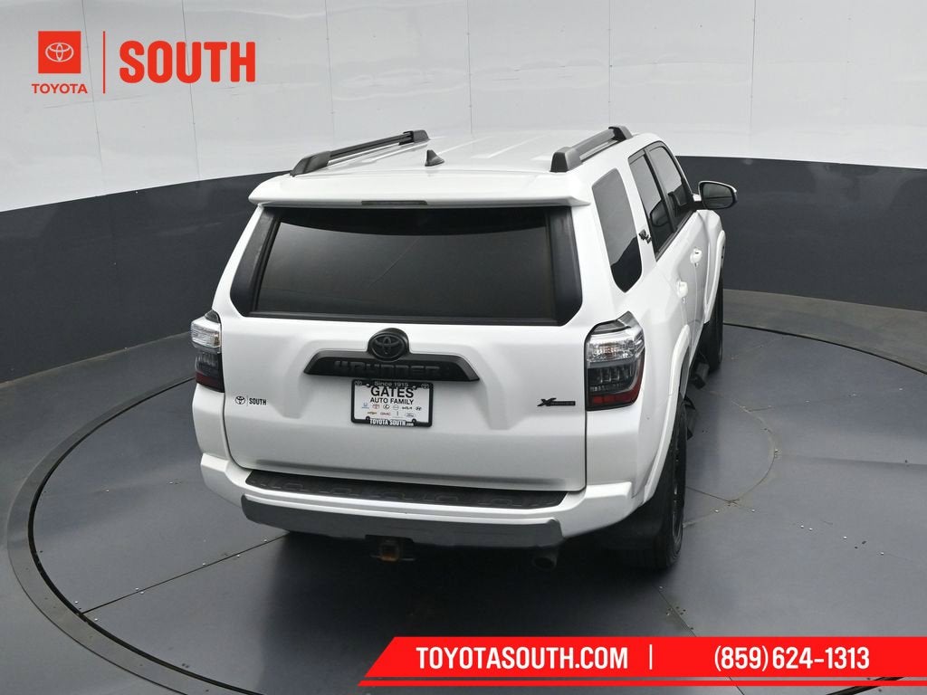 2022 Toyota 4Runner TRD Off-Road