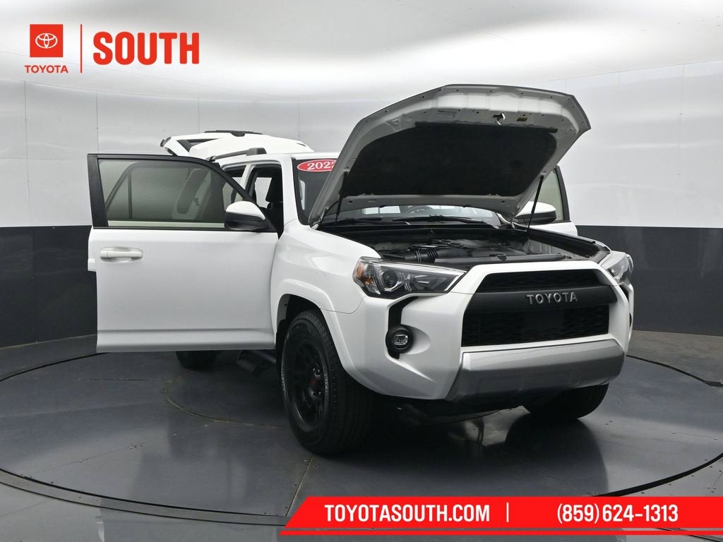 2022 Toyota 4Runner TRD Off-Road