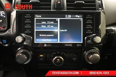 2022 Toyota 4Runner TRD Off-Road