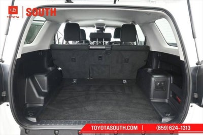 2022 Toyota 4Runner TRD Off-Road