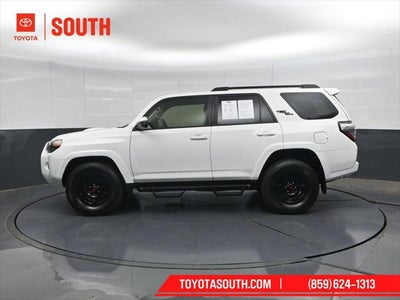 2022 Toyota 4Runner TRD Off-Road