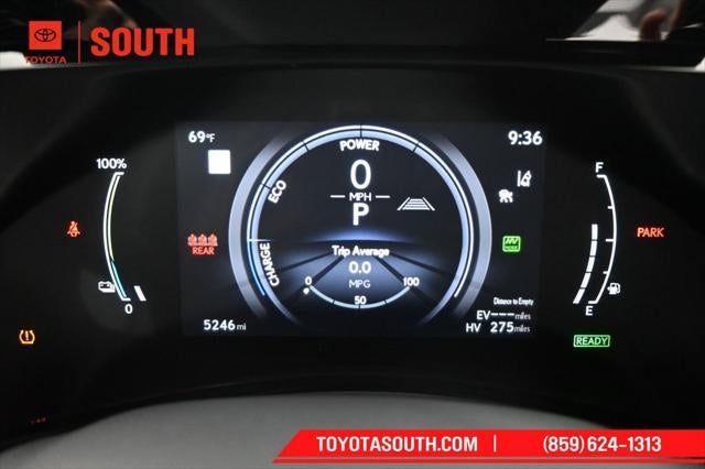 2026 Lexus NX 450h+ Luxury