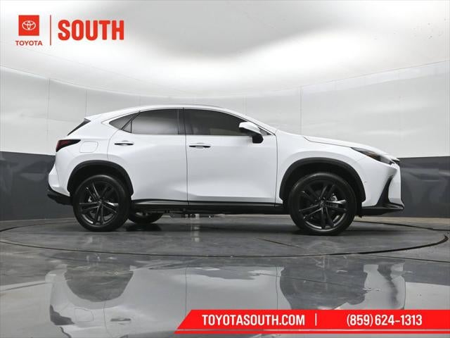 2026 Lexus NX 450h+ Luxury