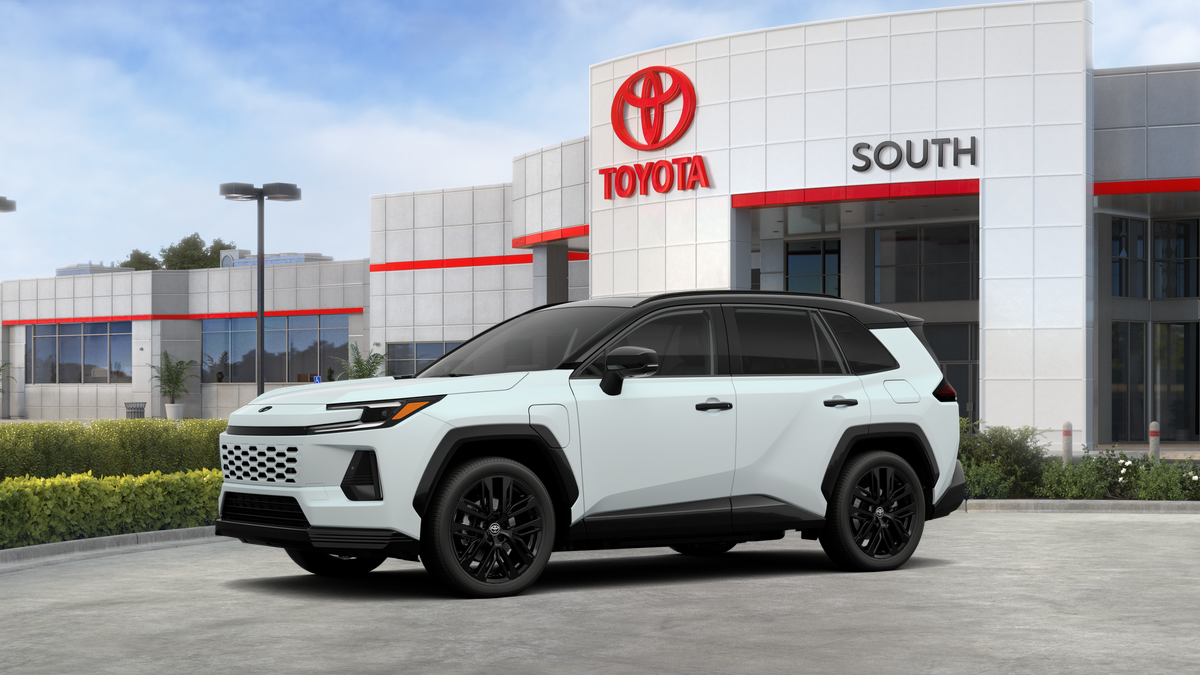 2026 Toyota RAV4 Plug-In Hybrid XSE