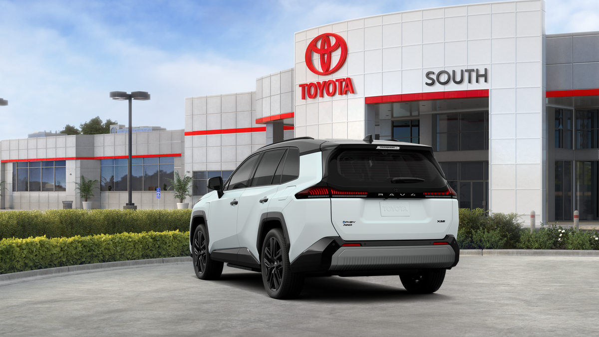 2026 Toyota RAV4 Plug-In Hybrid XSE