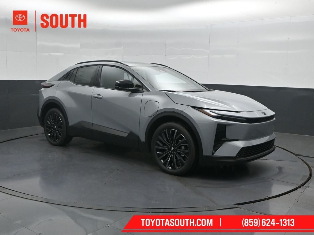 2026 Toyota C-HR XSE
