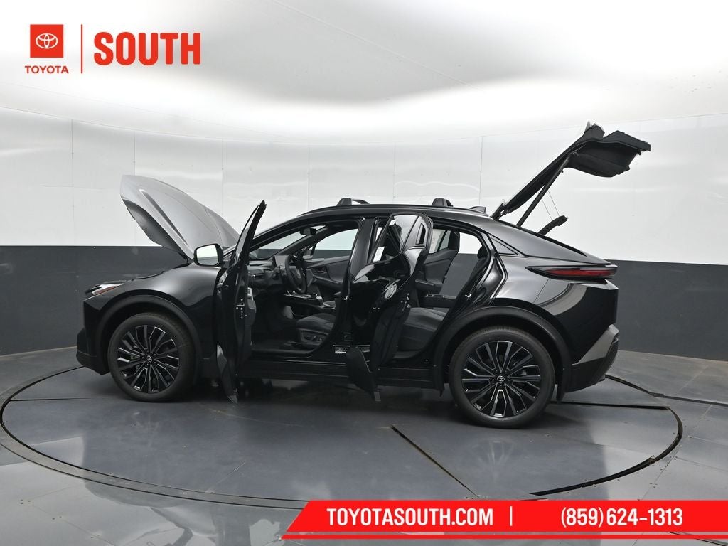 2026 Toyota C-HR XSE