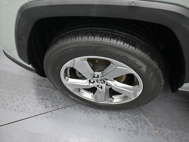 2021 Toyota RAV4 Hybrid XLE Premium