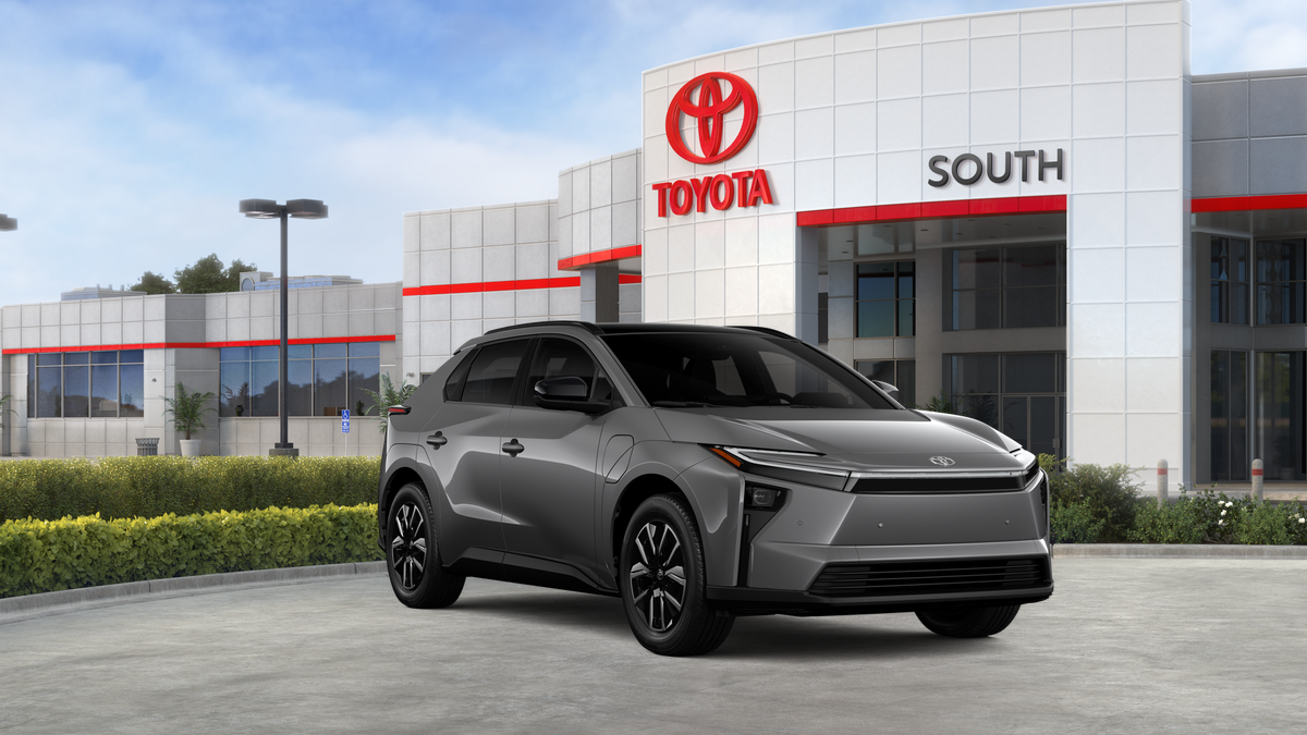 2026 Toyota bZ XLE Plus