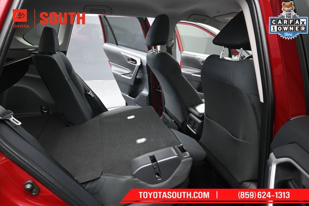 2023 Toyota RAV4 Hybrid LE