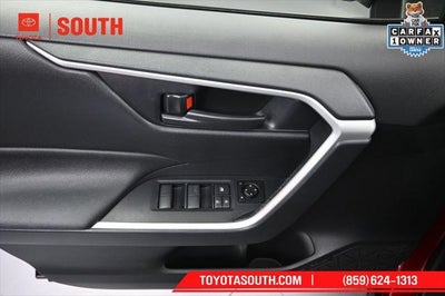 2023 Toyota RAV4 Hybrid LE
