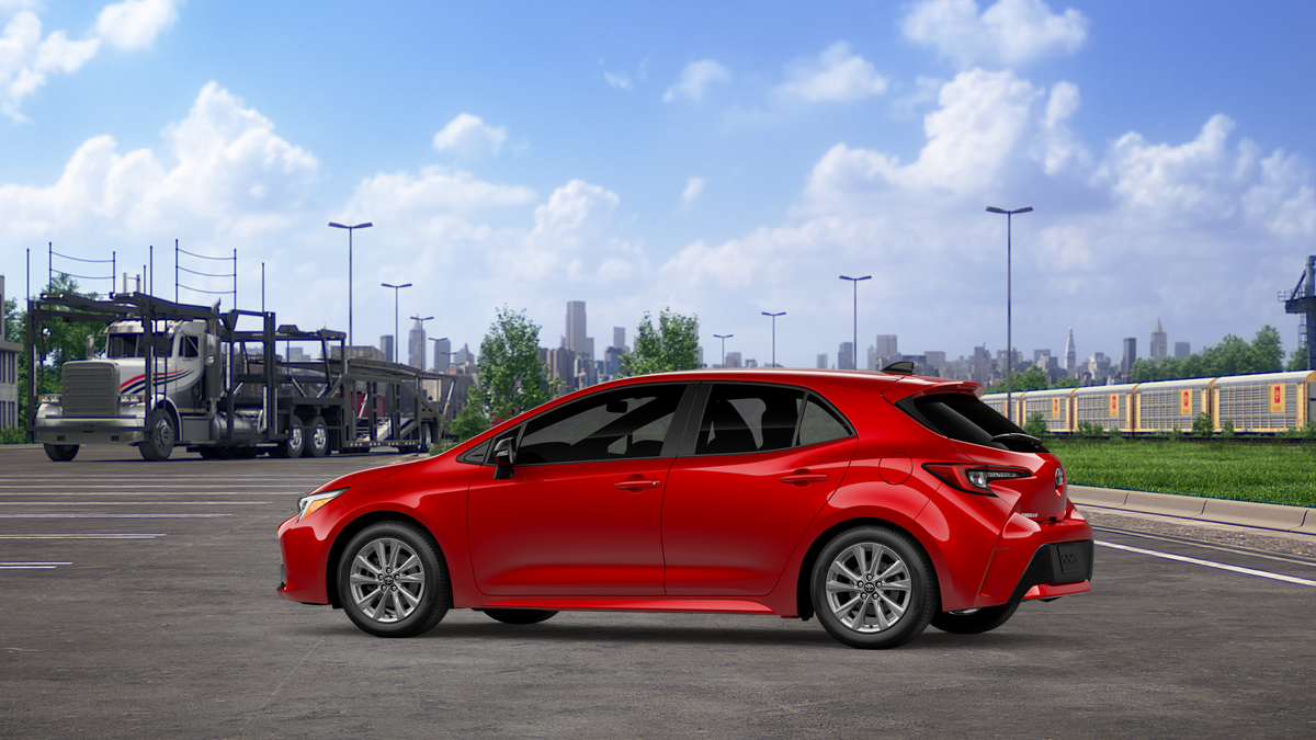 2027 Toyota Corolla Hatchback SE