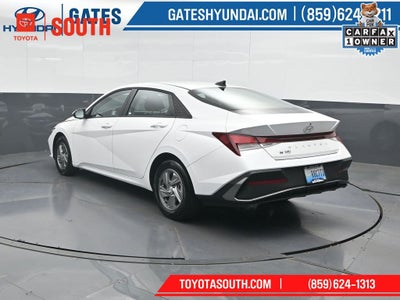 2025 Hyundai Elantra SE