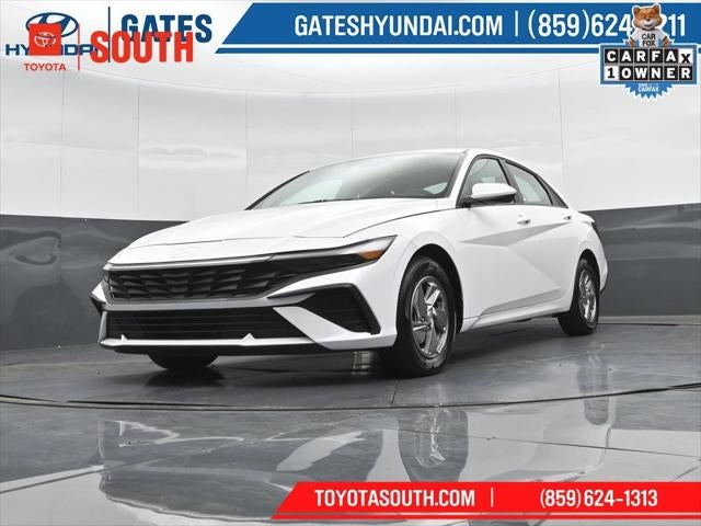 2025 Hyundai Elantra SE