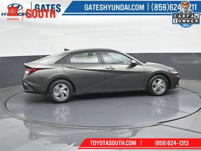 2025 Hyundai Elantra SE