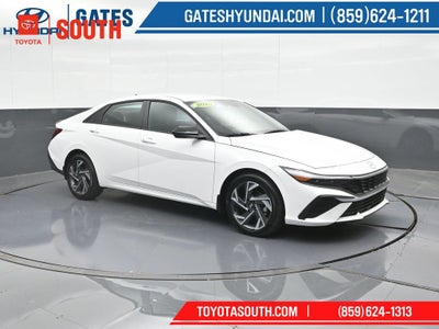 2025 Hyundai Elantra SEL Sport