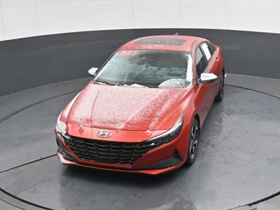 2022 Hyundai Elantra Limited