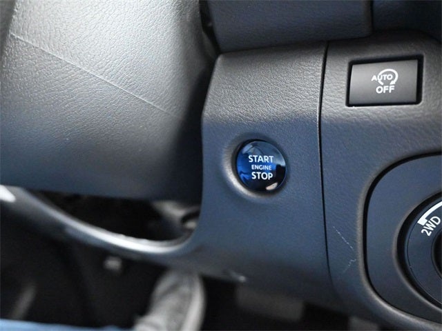 2026 Nissan Frontier Crew Cab SV