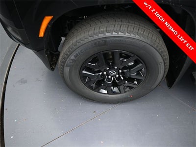 2026 Nissan Frontier Crew Cab SV w/ NISMO LIFT KIT