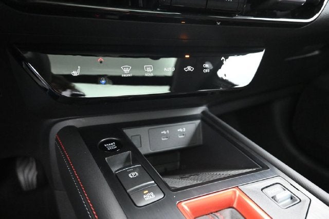 2027 Nissan Kicks SR