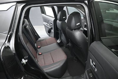 2027 Nissan Kicks SR