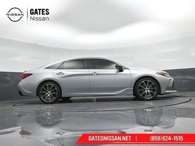 2019 Toyota Avalon XSE