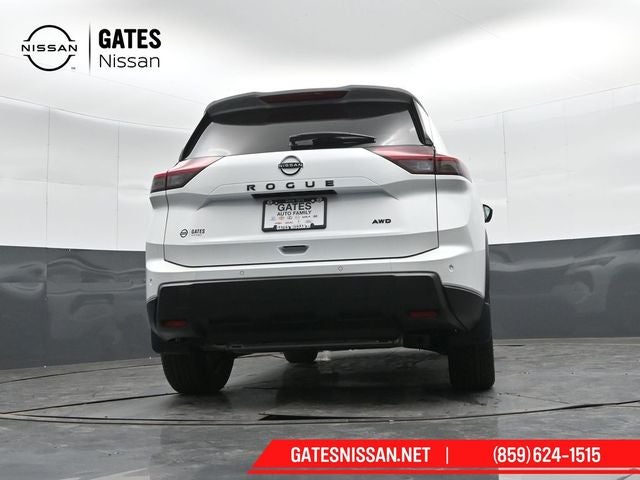 2026 Nissan Rogue Dark Armor™