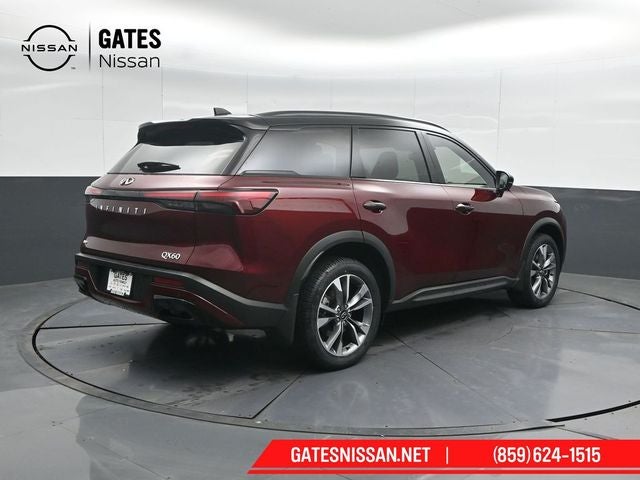 2023 INFINITI QX60 LUXE