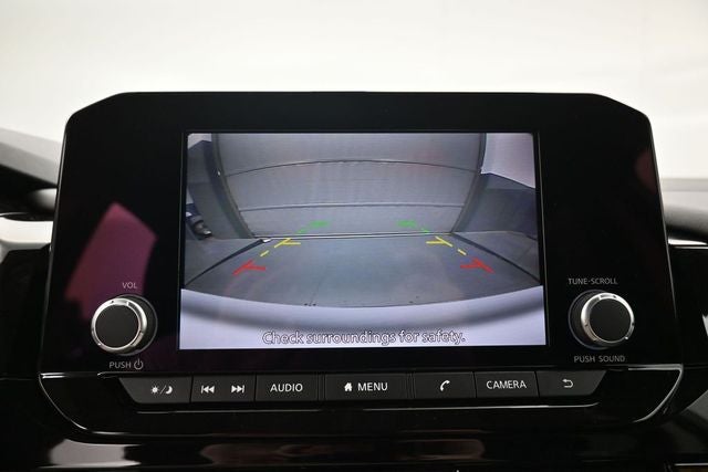 2023 Nissan Pathfinder SV