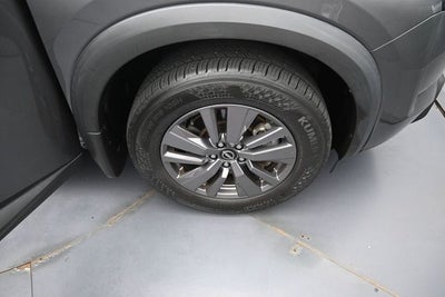 2023 Nissan Pathfinder SV