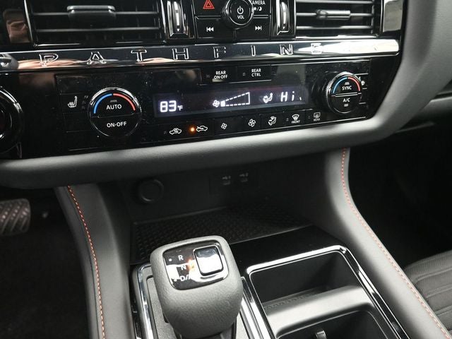 2026 Nissan Pathfinder Rock Creek®