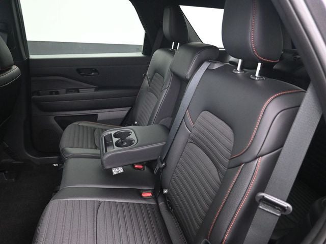 2026 Nissan Pathfinder Rock Creek®