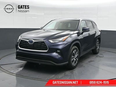 2022 Toyota Highlander Hybrid XLE