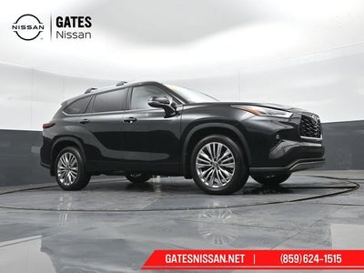 2024 Toyota Highlander Platinum