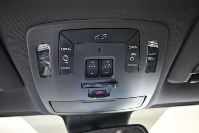 2021 Toyota Sienna Limited 7 Passenger