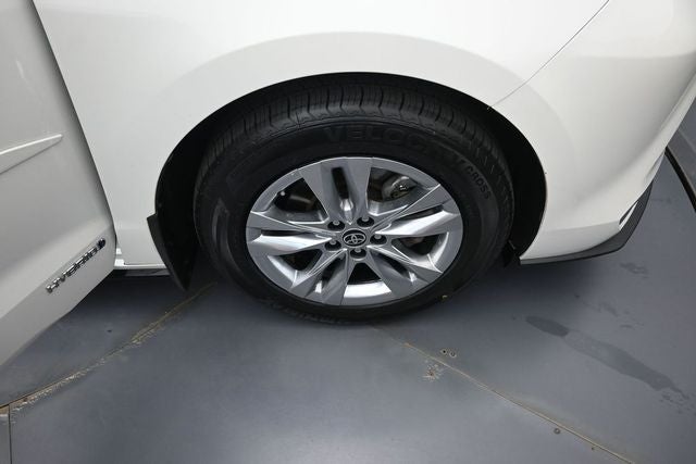 2021 Toyota Sienna Limited 7 Passenger