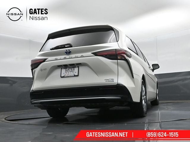 2021 Toyota Sienna Limited 7 Passenger