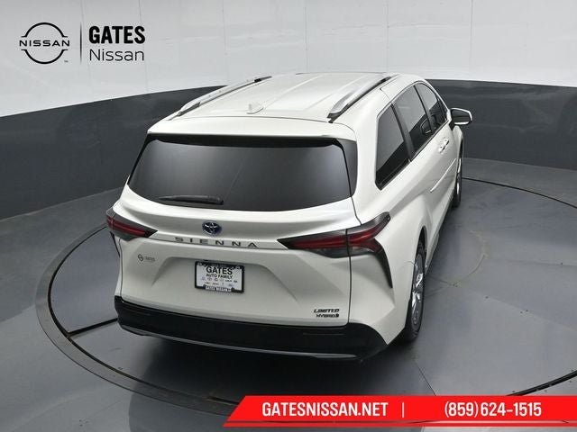 2021 Toyota Sienna Limited 7 Passenger