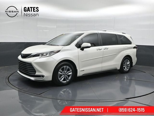2021 Toyota Sienna Limited 7 Passenger