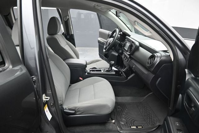 2017 Toyota Tacoma SR