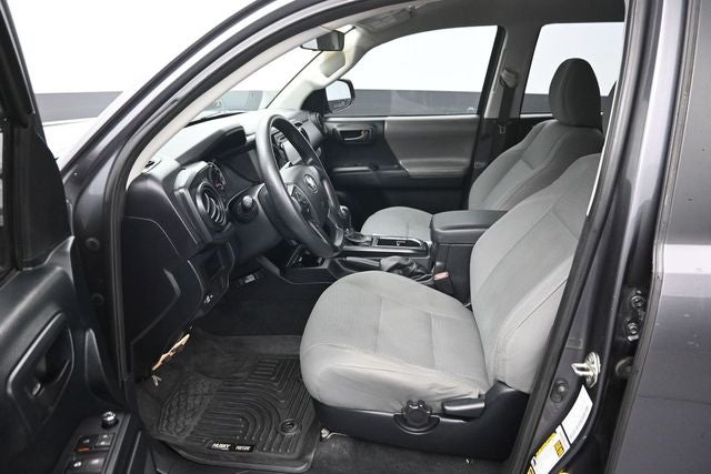 2017 Toyota Tacoma SR