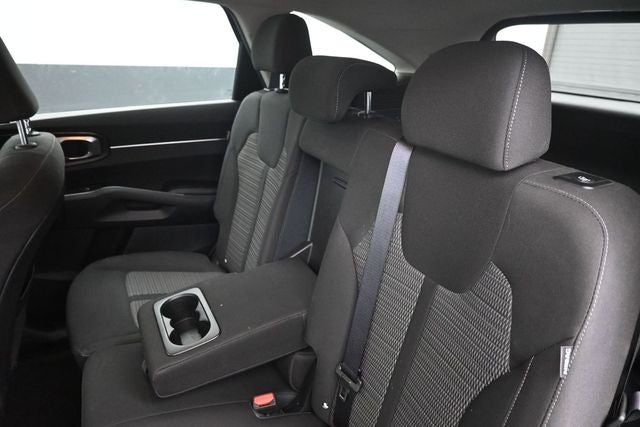 2024 Kia Sorento LX