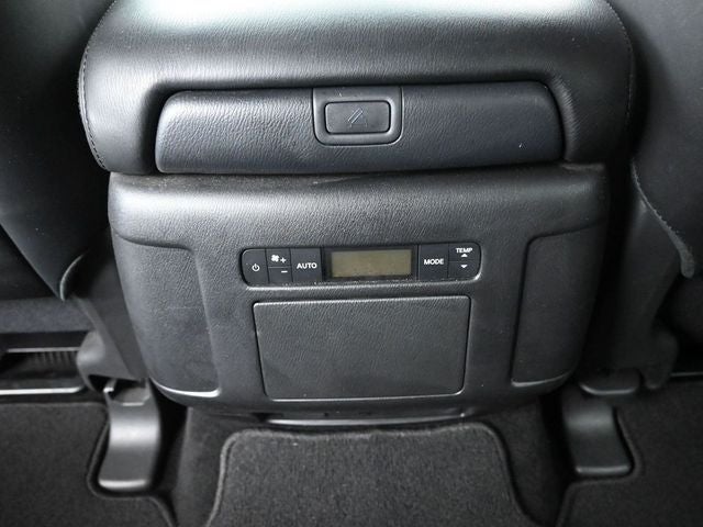 2024 Nissan Armada SV