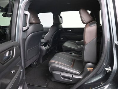 2025 Nissan Armada SL