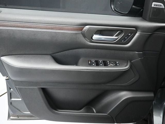 2025 Nissan Armada SL