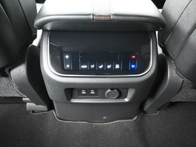 2025 Nissan Armada SL