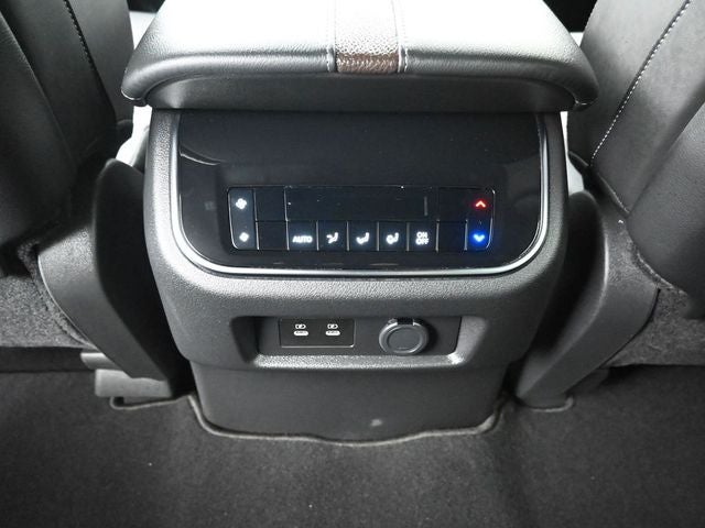 2025 Nissan Armada SL