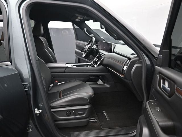 2025 Nissan Armada SL