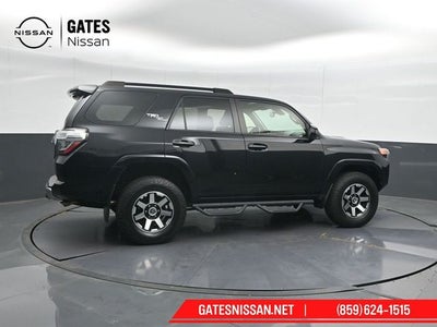 2022 Toyota 4Runner TRD Off-Road