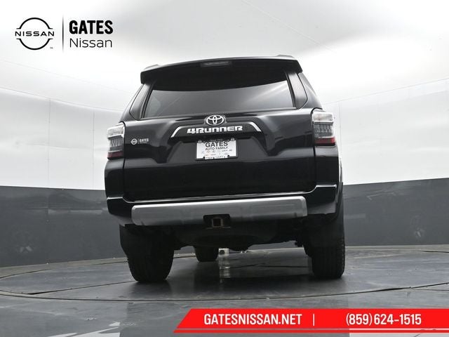 2022 Toyota 4Runner TRD Off-Road